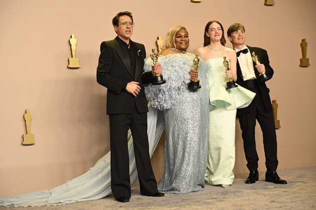 96th Annual Academy Awards held at the Dolby Theatre - Press Room Featuring: Robert Downey Jr., Da vine Joy Randolph, Emma Stone and Cillian Where: Los Angeles, California, United States When: 10 Mar 2024 Credit: Media Punch INSTARimages EDITORIAL USE ONLY. NOT FOR USE BY NEWSPAPERS BASED IN THE UK. Copyright: xMediaPunchx 53559781