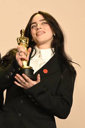 96th Annual Academy Awards held at the Dolby Theatre - Press Room Featuring: Billie Eilish Where: Los Angeles, California, United States When: 10 Mar 2024 Credit: Media Punch INSTARimages EDITORIAL USE ONLY. NOT FOR USE BY NEWSPAPERS BASED IN THE UK. Copyright: xMediaPunchx 53559783