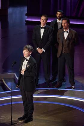96th Oscars, Academy Awards Cillian Murphy accepts the OscarÂ® for Actor in a Leading Role during the live ABC telecast of the 96th OscarsÂ® at the DolbyÂ® Theatre at Ovation Hollywood on Sunday, March 10, 2024., Credit:Avalon.red Avalon United States of America, CA, Hollywood  Copyright: xAvalon.redx xAvalonx 0855742887