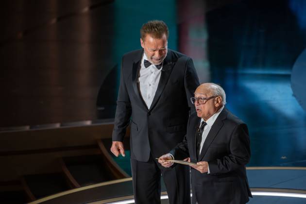 96th Oscars, Academy Awards Arnold Schwarzenegger and Danny DeVito present the OscarÂ® for Film Editing during the live ABC telecast of the 96th OscarsÂ® at the DolbyÂ® Theatre at Ovation Hollywood on Sunday, March 10, 2024., Credit:Avalon.red Avalon United States of America, CA, Hollywood  Copyright: xAvalon.redx xAvalonx 0855743160