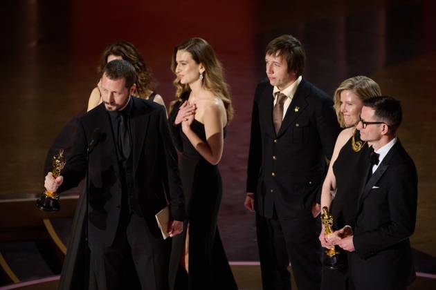 96th Oscars, Academy Awards Raney Aronson-Rath, Mstyslav Chernov and Michelle Mizner accept the OscarÂ® for Documentary Feature Film during the live ABC telecast of the 96th OscarsÂ® at the DolbyÂ® Theatre at Ovation Hollywood on Sunday, March 10, 2024., Credit:Avalon.red Avalon United States of America, CA, Hollywood  Copyright: xAvalon.redx xAvalonx 0855743189