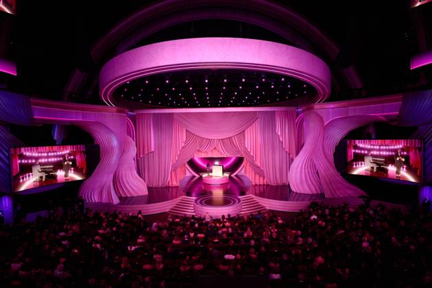 96th Oscars, Academy Awards Finneas O Connell and Billie Eilish perform onstage during the live ABC telecast of the 96th OscarsÂ® at the DolbyÂ® Theatre at Ovation Hollywood on Sunday, March 10, 2024., Credit:Avalon.red Avalon United States of America, CA, Hollywood  Copyright: xAvalon.redx xAvalonx 0855744227