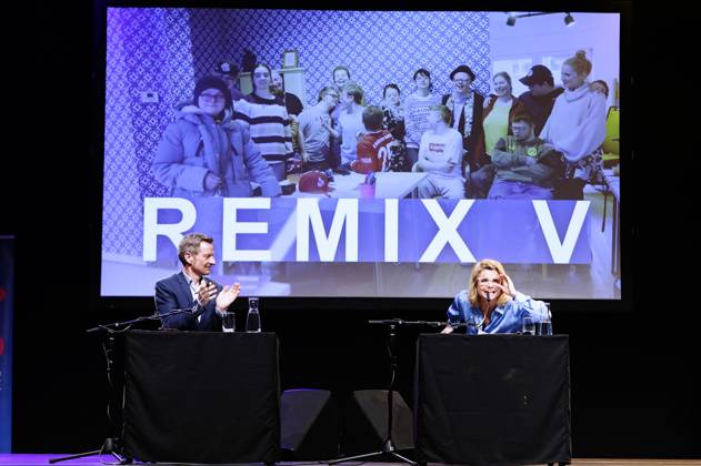 Michael Kessler and Annette Frier at the lit Cologne 2024 event Remix 5 Mein Leben als Künstler in Insights into the countrys most spectacular text workshop at Stadthalle Köln, 17 03 2024 Foto:xK.xSchulzx xFuturexImagex frier_kessler_4334