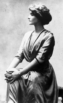 GABRIELLE COCO CHANEL (1883-1971). French fashion designer. Photograph, early 20th century.  Copyright: xGRANGERx xGRANGERx 0107297
