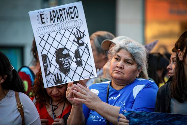 April 11, 2024, Madrid, Spain: A protester holds a placard during a rally. Concentration in the Plaza de Callao in Madrid called by social entities and associations of the migrant movement against the European Pact on Migration and Asylum, which is being debated and voted on these days in the European Parliament. Madrid Spain - ZUMAs197 20240411_aaa_s197_587 Copyright: xDavidxCanalesx