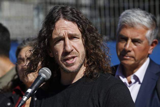 Valparaiso, May 4, 2024 Former FC Barcelona player Carles Puyol visits Club Deportivo Once Estrellas at Cerro La Cruz Sebastian Cisternas Photosport, Aton 897665  Copyright: SEBASTIANxCISTERNAS PHOTOSPORT