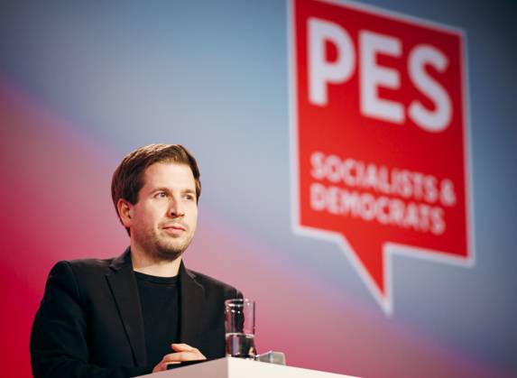 Kevin Kuehnert, Secretary General of the SPD, recorded at the Social Democratic Congress of the SPD and PES with the motto We stand together for our Europe in Berlin, 04 05 2024 Berlin Germany Copyright: xphotothek.dex