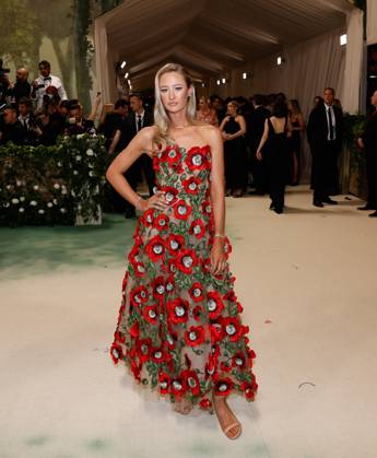 Nelly Korda arrives on the red carpet at the 2024 Met Gala celebrating Sleeping Beauties: Reawakening Fashion at The Metropolitan Museum of Art on Monday, May 6, 2024 in New York City.  NYP20240506359 JOHNxANGELILLO