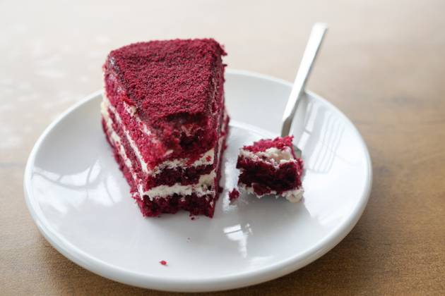 red velvet cake on plate red velvet cake on plate . Copyright: x