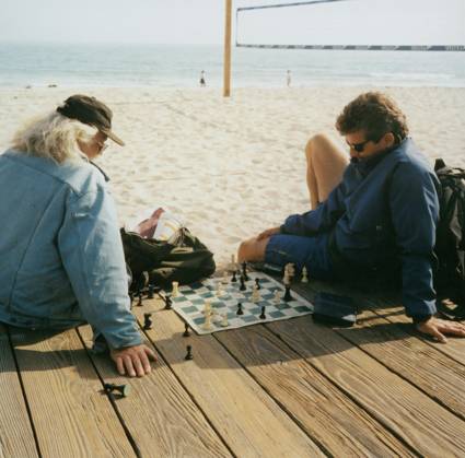 Two men playing chess on the beach, USA Two men playing chess on the beach, USA,  Copyright: xPhilxKnottx xAvalonx 0531948006