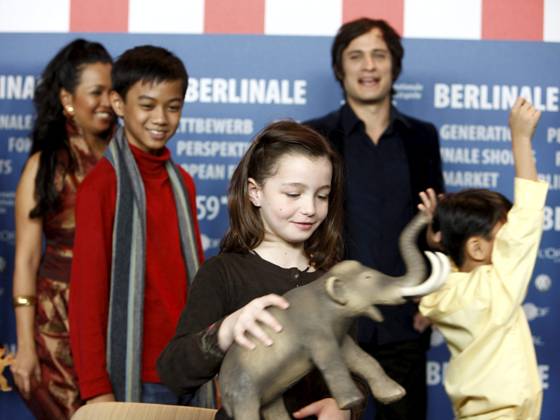 59th Berlin International Film Festival - Mammoth Press Conference Jan Nicado, Sophie Nyweide and Gael Garcia Bernal at the 59th Berlin International Film Festival Mammoth Press Conference at the Grand Hyatt Hotel on February 8, 2009 in Berlin. Picture by Photoselection ,  Copyright: xPhotoxSelectionx xAvalonx 0547354092