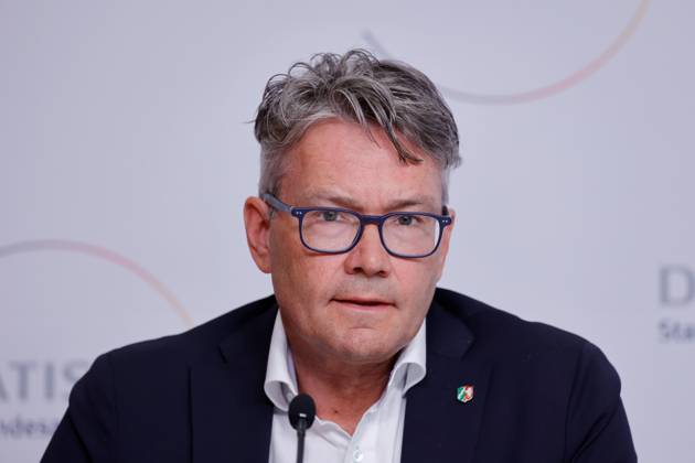 Dr. Oliver Heidinger, President Landesbetrieb Information und Technik Nordrhein Westfalen, Germany, Berlin, Federal Press Conference, Topic Federal Statistical Office, Census 2022 Start of publication of results