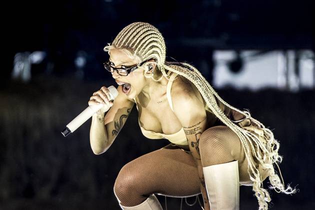 Doja Cat live at Roskilde Festival 2024 Roskilde, Denmark. 03rd, July 2024. The American rapper and singer Doja Cat performs a live concert during the Danish music festival Roskilde Festival 2024 in Roskilde. Roskilde Denmark  Copyright: xGonzalesxPhoto LassexLagonix