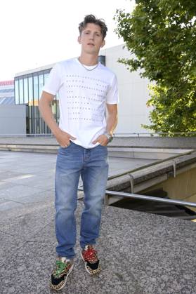 Lennart Betzgen at the Dawid Tomaszewski presentation and exhibition opening Excess In Elegance at the Berlin Fashion Week S S 2025 at the Kunstgewerbemuseum Berlin, 03 07 2024 Foto:xF.xKernx xFuturexImagex tomaszewski_4767