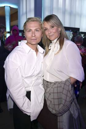 Dawid Tomaszewski and Kim Fisher at the Dawid Tomaszewski presentation and exhibition opening Excess In Elegance at Berlin Fashion Week S S 2025 at the Kunstgewerbemuseum Berlin, 03 07 2024 Foto:xF.xKernx xFuturexImagex tomaszewski_4806