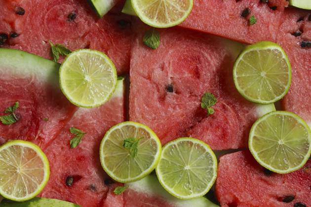 Close up of Fresh Watermelon and Lime slices garnished With Mint Leaves Copyright: imageBROKER mastak80 ibxiiv10938417.jpg