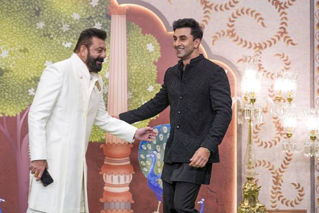 Anant-Radhika s post wedding ceremony Mumbai: Actors Sanjay Dutt and Ranbir Kapoor pose for photos upon their arrival to attend Anant Ambani and Radhika Merchant s post wedding ‘Blessing Ceremony’, in Mumbai, Saturday, July 13, 2024. (PTI Photo Kunal Patil) (PTI07_13_2024_000364B) Mumbai Maharashtra India  Copyright: xKunalxPatilx (PTI07_13_2024_000364B)