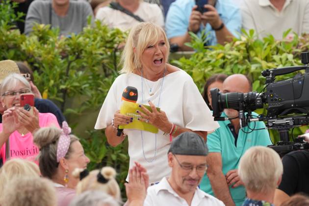 ZDF Fernsehgarten presenter Andrea Kiwi Kiewel in the entertainment show ZDF Fernsehgarten on 18 08 2024 in Mainz Mainz ZDF Fernsehgarten Rheinland Pfalz