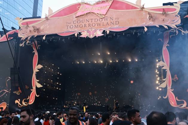 RECORD DATE NOT STATED The Countdown to Tomorrowland Brasil SAO PAULO (SP)- 08 29 2024- TOMORROWLAND CULTURE FESTIVAL- Performance by DJ Zerb, during an event promoted by Budweiser, The Countdown to Tomorrowland Brasil , a special meeting between the famous The Symphony of Unity and Alok. The event takes place this Thursday, August 29, at Avenida Faria Lima, starting at 5 pm, with free admission. (Foto: Leco Viana Thenews2 imago images) The Countdown to Tomorrowland Brasil  Copyright: xLecoxVianax