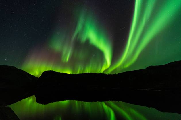 Northern Lights Aurora Borealis mirrors itself in a See, Rago National Park, Nordland, Norway, McPGUN McP Gun 2025 000176 McPGUN