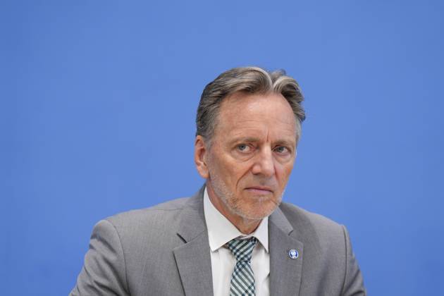 Holger Münch, President of the Federal Criminal Police Office Federal Situation Report on Organized Crime 2023, Federal Minister of the Interior Nancy Faeser, Holger Münch, President of the Federal Criminal Police Office BKA at the Federal Press Conference Berlin Berlin GER