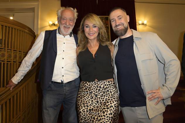 Dieter Hallervorden, Caroline Beil and citizen Lars Dietrich at the premiere of the play Stasi, Stress und Stolperfallen at the Schlosspark Theater Berlin, 07 09 2024 Foto:xF.xKernx xFuturexImagex stress_4935
