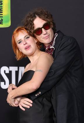 The Substance Premiere - LA Tallulah Willis, Justin Acee, At Los Angeles Premiere Of The Substance at DGA Theater Complex in Los Angeles, CA, USA on September 16 2024. Photo by Fati S ABACAPRESS.COM Los Angeles CA United States  Copyright: xFatixSadou ABACAPRESS.COMx