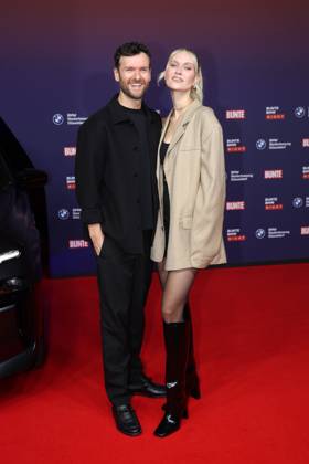 Daniel Grunenberg and Carolin Niemczyk from the band Glasperlenspiel at the Bunte BMW Night on 19 09 2024 in Düsseldorf Bunte BMW Night in Duesseldorf