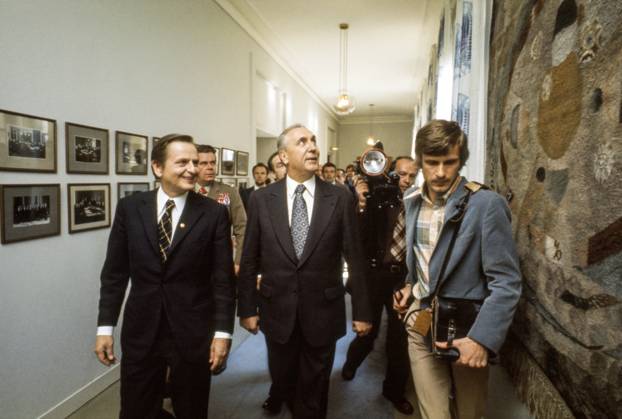 ARCHIVE 19750602 Prime Minister Olof Palme left and Edward Gierek, Polish communist politician, during a visit to Sweden SWEDEN sp sw x5600x  Copyright: xSVTxBildx PALME-GIEREK