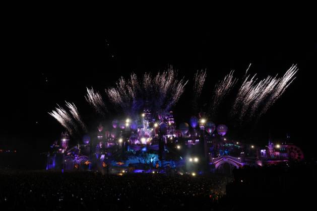 Tomorrowland Festival in Itu RECORD DATE NOT STATED Performance by Brazilian DJ Alok, during Tomorrowland Brasil 2024. ITU (SP), 10 13 2024 FESTIVAL MUSIC TOMORROWLAND SP - Presentation by Brazilian DJ Alok, during Tomorrowland Brasil 2024, the national edition of one of the largest electronic music festivals in the world, held at Arena Maeda, in Itu, in the interior of Sao Paulo this Sunday, October 13, 2024. (Foto: Leco Viana Thenews2 imago images) Performance by Brazilian DJ Alok, during Tomorrowland Brasil 2024. Copyright: xLecoxVianax