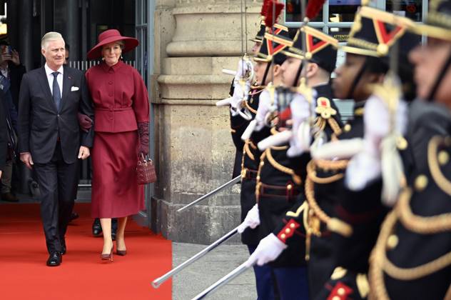 Belgisches Königspaar, Philippe und Mathilde auf Staatsbesuch in Frankreich State Visit of King Philippe and Queen Mathilde to France (Day 1) PARIS, FRANCE - OCTOBER 14 : State Visit of King Philippe and Queen Mathilde to France - Train journey to Paris Gare du Nord (POOL) on October 14, 2024 in Paris, France, 14 10 2024 Paris France  Copyright: xDidierxLebrunx