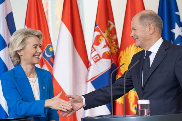 Berlin Process Summit Press conference following the meeting at the Federal Chancellery Olaf Scholz, Federal Chancellor right , with Ursula von der Leyen, President of the European Commission Berlin Process Summit Press conference following the meeting at the Federal Chancellery , Berlin Berlin Germany Federal Chancellery
