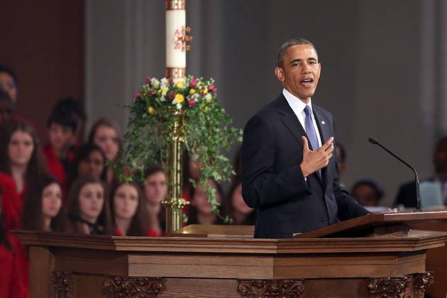 President Barack Obama and Wife Michelle Attend Interfaith Service For Victims Of Boston Marathon Bombings United States President Barack Obama speaks at an interfaith prayer service for victims of the Boston Marathon attack titled Healing Our City, at the Cathedral of the Holy Cross on April 18, 2013 in Boston, Massachusetts. Authorities investigating the attack on the Boston Marathon have shifted their focus to locating the person who placed a black bag down and walked away just before the bombs went off. The twin bombings at the 116-year-old Boston race, which occurred near the marathon finish line, resulted in the deaths of three people and more than 170 others injured. Photo Credit: Spencer Platt CNP AdMedia Boston Massachusetts Unit  Copyright: xx SpencerxPlattx admphotos899489