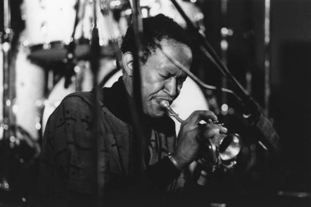 RECORD DATE NOT STATED Don Cherry, North Sea Jazz Festival, Netherlands, 1992. Copyright:xNationalxJazzxArchive HeritagexImagesxBrianxFoskettx IMAGO, ! ACHTUNG: AUFNAHMEDATUM GESCHÄTZT!  Copyright:NationalxJazzxArchive HeritagexImagesxBrianxFoskettx IMAGO