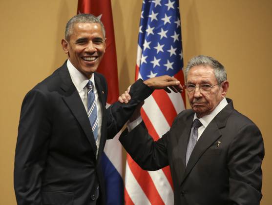 March 21, 2016 Havana Cuba U.S. President Barack Obama arrives at the Palace of the Revolution to deliver a wreath at the monument to Jose Marti and then meet with President Raul Castro Photo Dennis M Rivera Pichardo Special El Nuevo Dia Havana Havana Havana Puerto Rico EDITORIAL USE ONLY  Copyright: xGDA ElxNuevoxDia PuertoxRicox-xTodosxlosxderechosxreservados.xProhibidoxelxusoxoxreproducci&oacute;nxdexestaximagenxenxPuertoxRicox DennisxM.xRiveraxPichardox prelnuevodiapic073484