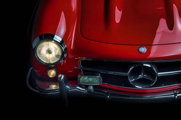 Last ever Mercedes Gullwing on the planet heads under the hammer for a whopping Â£2.7 million Story from Jam Press (Mercedes Gullwing Auction) Pictured: The 1957 Mercedes-Benz 300 SL Gullwing. Last ever Mercedes Gullwing on the planet heads under the hammer for a whopping Â£2.7 million The last ever Mercedes Gullwing on the planet is heading under the hammer with an estimated value of Â£2.7 million. The 1957 Mercedes-Benz 300 SL Gullwing is widely regarded as the most iconic and recognisable car ever made. The magnificent motor was originally displayed 67 years ago at the Poznan International Trade Fair by Mercedes-Benz. The car is kitted out with a 3.0 L, 2,996 cc, water-cooled, overhead cam, straight-six engine. The engine powers t  Copyright: xJamxPress ForsythexFotography xCourtesyxofxRMxSotheby s