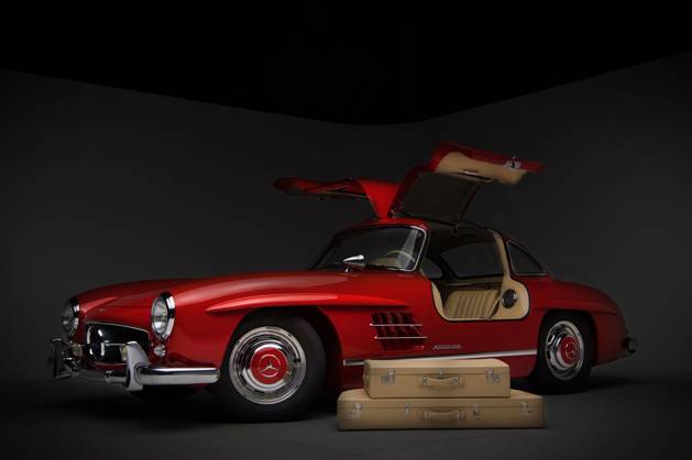 Last ever Mercedes Gullwing on the planet heads under the hammer for a whopping Â£2.7 million Story from Jam Press (Mercedes Gullwing Auction) Pictured: The 1957 Mercedes-Benz 300 SL Gullwing. Last ever Mercedes Gullwing on the planet heads under the hammer for a whopping Â£2.7 million The last ever Mercedes Gullwing on the planet is heading under the hammer with an estimated value of Â£2.7 million. The 1957 Mercedes-Benz 300 SL Gullwing is widely regarded as the most iconic and recognisable car ever made. The magnificent motor was originally displayed 67 years ago at the Poznan International Trade Fair by Mercedes-Benz. The car is kitted out with a 3.0 L, 2,996 cc, water-cooled, overhead cam, straight-six engine. The engine powers t  Copyright: xJamxPress ForsythexFotography xCourtesyxofxRMxSotheby s