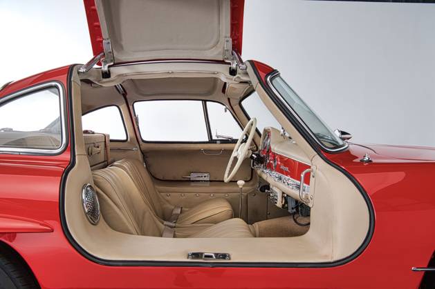 Last ever Mercedes Gullwing on the planet heads under the hammer for a whopping Â£2.7 million Story from Jam Press (Mercedes Gullwing Auction) Pictured: The 1957 Mercedes-Benz 300 SL Gullwing. Last ever Mercedes Gullwing on the planet heads under the hammer for a whopping Â£2.7 million The last ever Mercedes Gullwing on the planet is heading under the hammer with an estimated value of Â£2.7 million. The 1957 Mercedes-Benz 300 SL Gullwing is widely regarded as the most iconic and recognisable car ever made. The magnificent motor was originally displayed 67 years ago at the Poznan International Trade Fair by Mercedes-Benz. The car is kitted out with a 3.0 L, 2,996 cc, water-cooled, overhead cam, straight-six engine. The engine powers t  Copyright: xJamxPress ForsythexFotography xCourtesyxofxRMxSotheby s