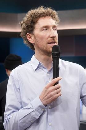 Louis Klamroth on the ARD talk show hart aber fair in Studio Adlershof Berlin, 11 11 2024 Foto:xT.xBartillax xFuturexImagex hart_fair1111_4102