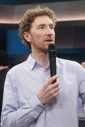 Louis Klamroth on the ARD talk show hart aber fair in Studio Adlershof Berlin, 11 11 2024 Foto:xT.xBartillax xFuturexImagex hart_fair1111_4103