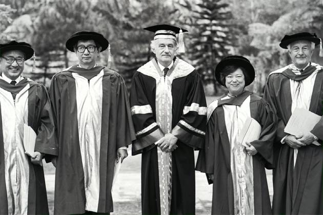 (From left) Dr Harry Fang Sin-yang, Professor Lee Yuan-tseh, Governor Sir David Wilson, Maria Tam Wai-chu, and Lord Butterfield of Stechford posing for a group picture after the 38th congregation for the conferment of honorary and higher degrees at the Chinese University of Hong Kong. EDITORIAL USE ONLY  Copyright: xx MER2016052211532515 PostxStaffxPhotographerx scmpphotos389120