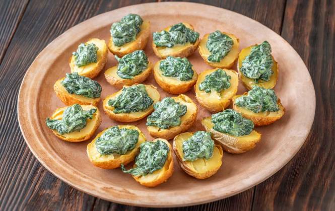  Roasted baby potatoes, , , 23.10.2024, Copyright: xAlex9500x Panthermedia38163327.jpg