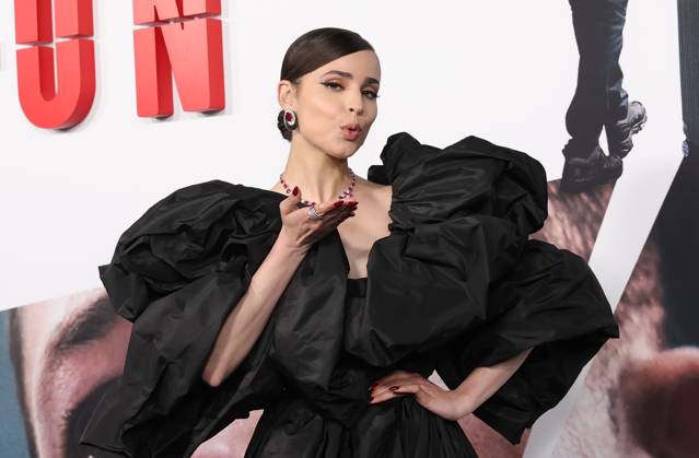LOS ANGELES, CA - DECEMBER 5: Sofia Carson at the Netflix Premiere of Carry-On at The Egyptian Theater in Los Angeles, California on December 5, 20224. Copyright: xFayexSadoux