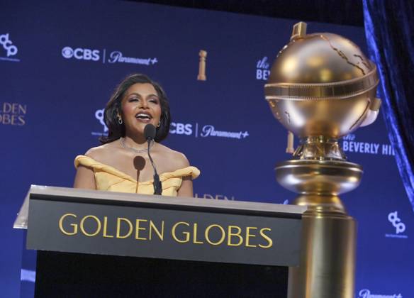 Actress Mindy Kaling announces nominees for the 82nd annual Golden Globe Awards at the Beverly Hilton Hotel in Beverly Hills, California on Monday, December 9, 2024.  LAP2024120906 JIMxRUYMEN