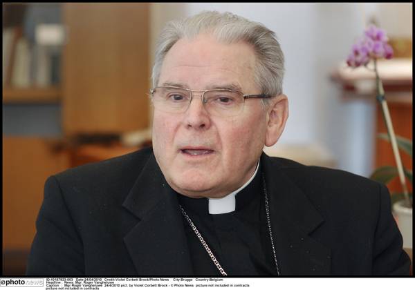 News: Mgr. Roger Vangheluwe Mgr Roger Vangheluwe 24 4 2010 pict. by Violet Corbett Brock - Photo News picture not included in contracts Brugge Belgium  Copyright: xVioletxCorbettxBrockx
