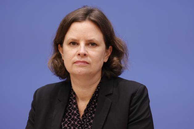 State Secretary Juliane Seifert, Federal Ministry of the Interior, Germany, Berlin, Federal Press Conference, Topic