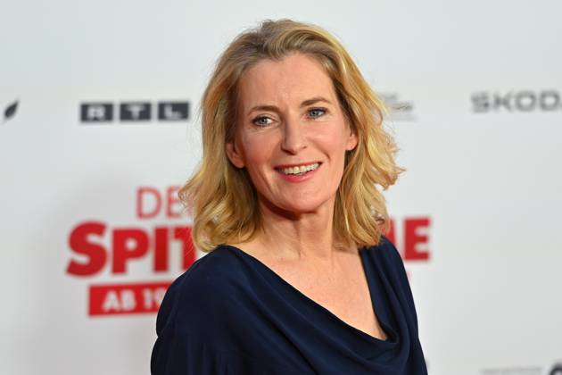 Maria FURTWAENGLER actress , single picture,cropped single motif,portrait,portrait,portrait movie premiere DER SPITZNAME on 16 12 2024 at the Mathaeser cinema in Munich
