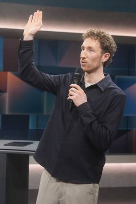 Louis Klamroth on the ARD talk show hart aber fair in Studio Adlershof Berlin, 16 12 2024 Foto:xT.xBartillax xFuturexImagex hart_fair1612_4202