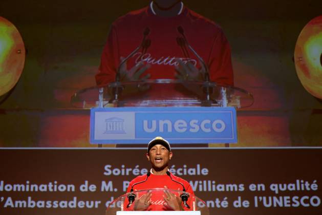 Pharrell Williams named UNESCO Goodwill Ambassador for Arts Education and Entrepreneurship in Paris American rapper, producer and fashion designer Pharrell Williams receives a diploma from UNESCO Director General A Azoulay as a UNESCO Goodwill Ambassador for Arts, Education and Entrepreneurship, at UNESCO Headquarters, in Paris, on December 17, 2024 Stéphane Lemouton Bestimage American rapper, producer and fashion designer Pharrell Williams receives a diploma from UNESCO Director General A Azoulay as a UNESCO Goodwill Ambassador for Arts, Education and Entrepreneurship, at UNESCO Headquarters, in Paris, on December 17, 2024 Paris France  Copyright: xStephanexLemoutonx xBestimagexStephanexLemoutonx xBestimagex