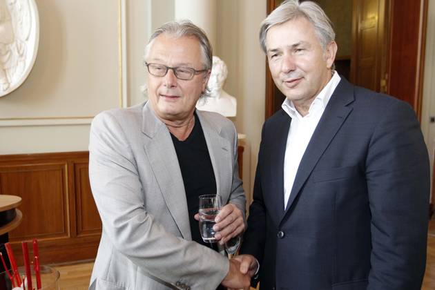 Food to Honours of Directors the volksbuehne Berlin to whose 20 annual Service anniversary at Red City Hall in Berlin, with Klaus Wowereit and Frank Castorf, Berlin Germany, Germany